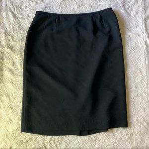 Le Suit black pencil skirt